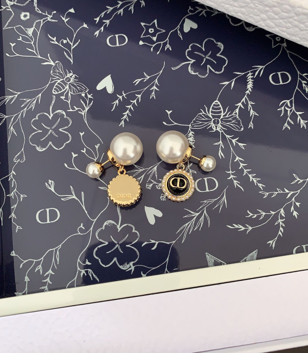 D*or earrings