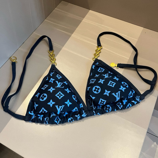 l**is V*t*n swimsuit