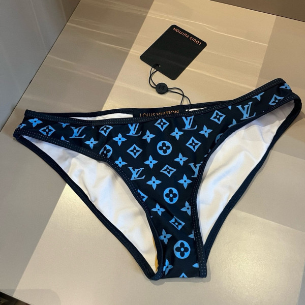 l**is V*t*n swimsuit