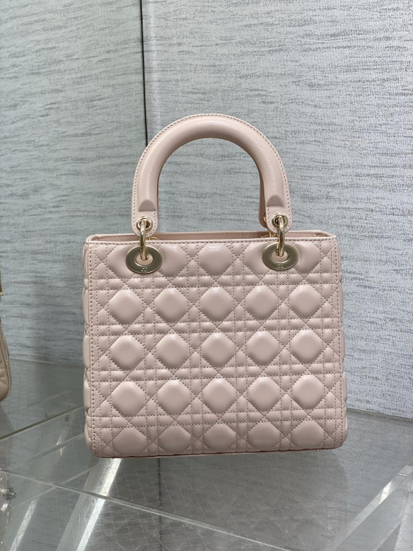 lady D*or - 24cm