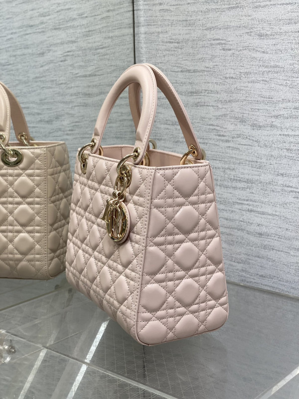 lady D*or - 24cm