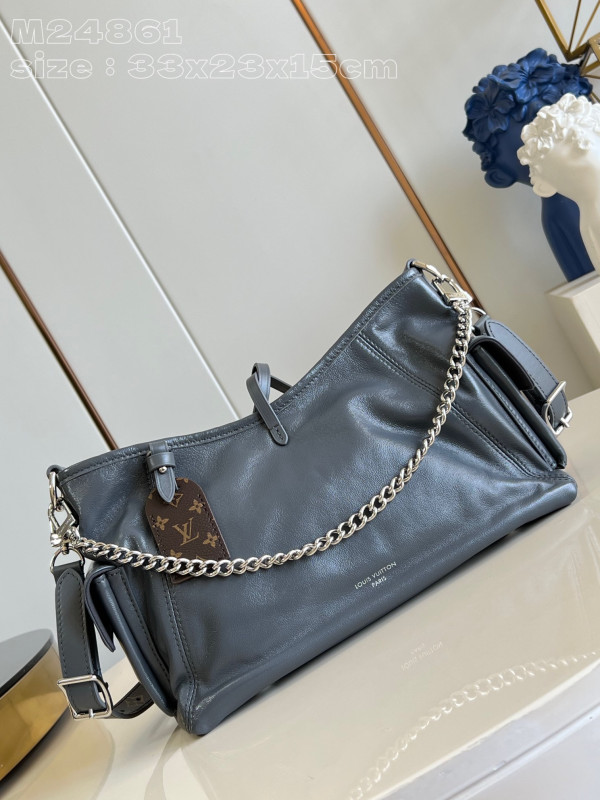 l**is V*t*n carryall cargo -33.5 x 23x15cm