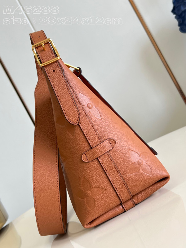 l**is V*t*n carryall pm-29*24*12cm