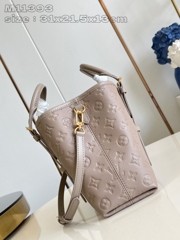 l**is V*t*n babylone tote pm-31*21.5*13cm