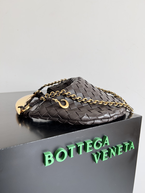 Bo*te*ga ve*ne*ta sardine with chain-33*20*4cm