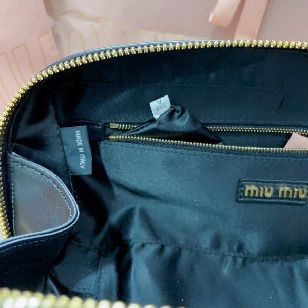 MIUMIU Arcadie matelassé nappa leather bag-XS/S/M
