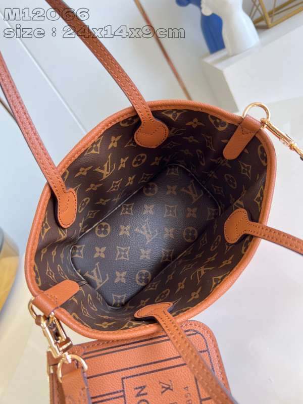l**is V*t*n neverfull bandoulière inside out bb