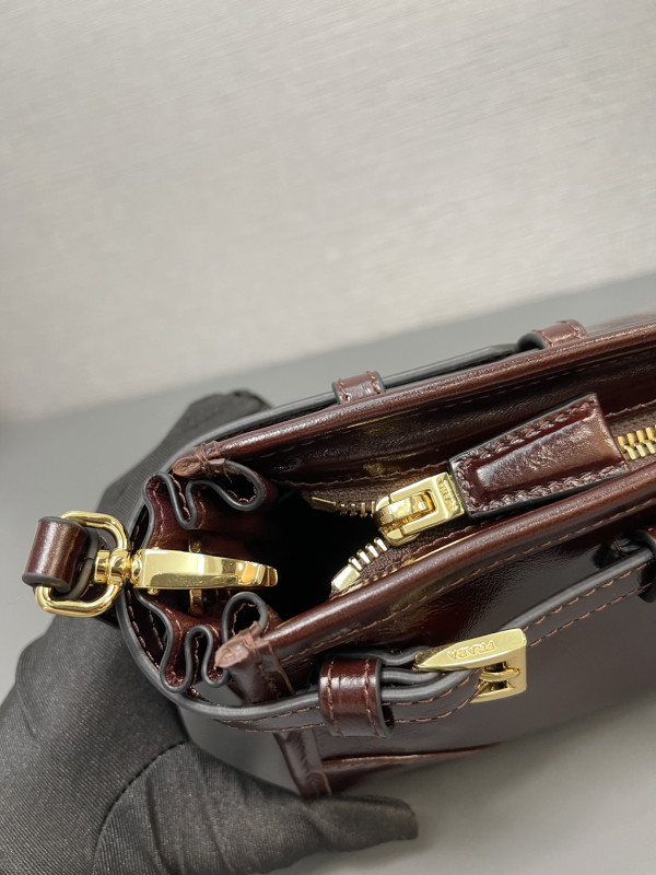 Pra*a small leather shoulder bag