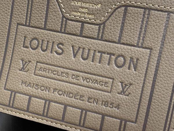 l**is V*t*n neverfull bandoulière inside out bb