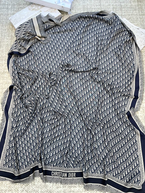 D*or scarf