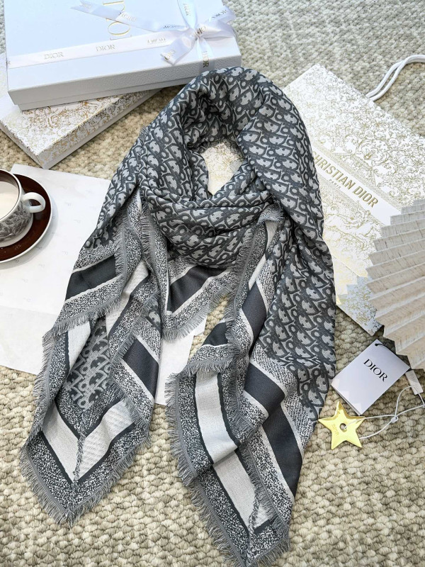 D*or scarf