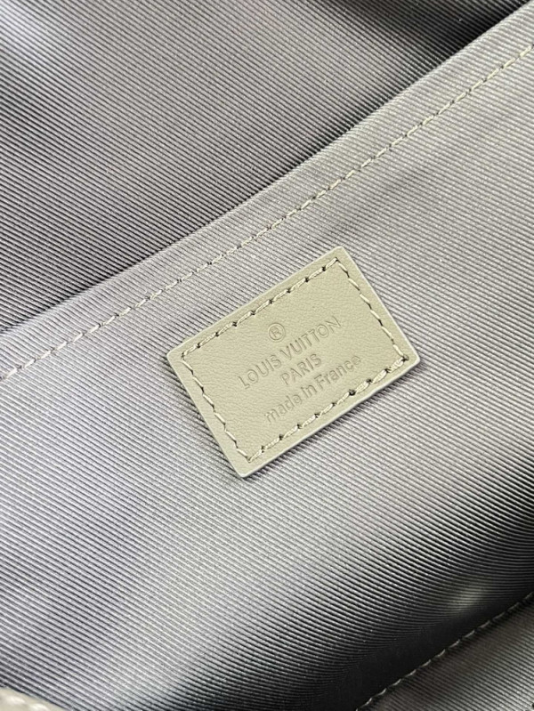 l**is V*t*n city keepall