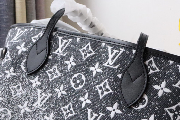 l**is V*t*n neverfull mm
